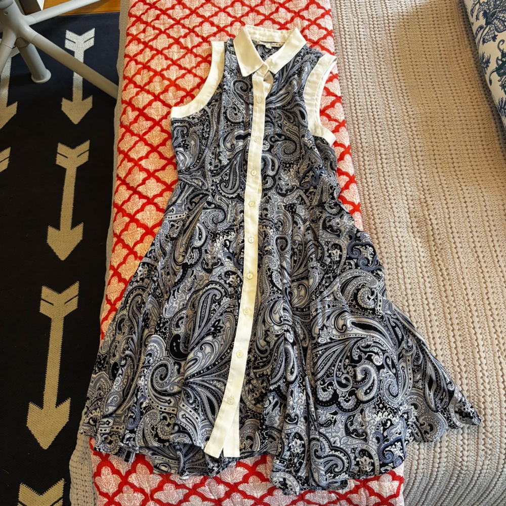 Trina Turk Blue and White Paisley Sleeveless Button-Front Dress